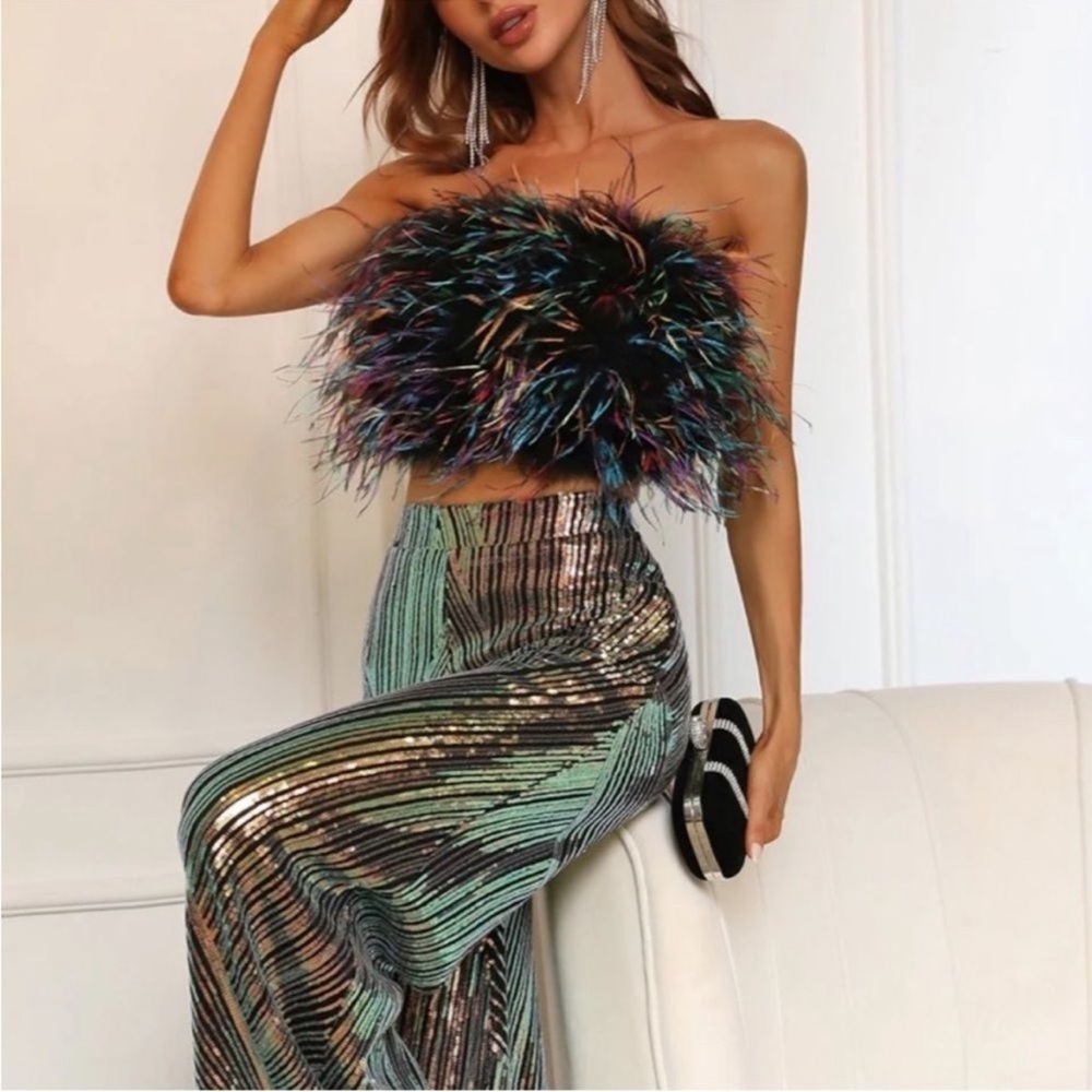 Chic Multicolor Feather Crop Top - image 1